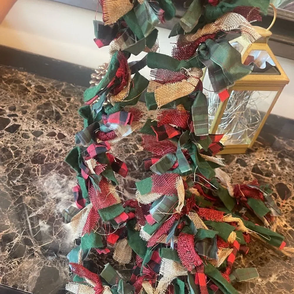 Garland for Decor or Presents!